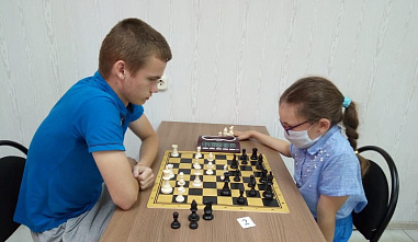 Турнир «Детско-юношеский рапид в «Наставнике» при поддержке газеты «Наше время» выиграл ставрополец Егор Долгополов