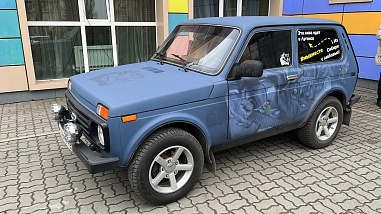 Ростовские студотряды подарили коллегам из Донбасса два автомобиля с гуманитарной помощью