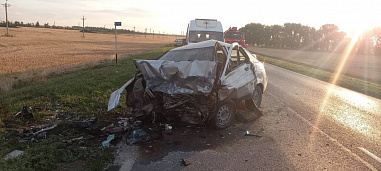 На Дону в ДТП с четырьмя автомобилями погибли 2 человека