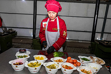 12 04 2025 В Южном округе Росгвардии определились лучшие повара