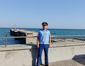 К иным причалам и подходить опасно...
