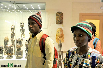 Африка из… «Поленово»