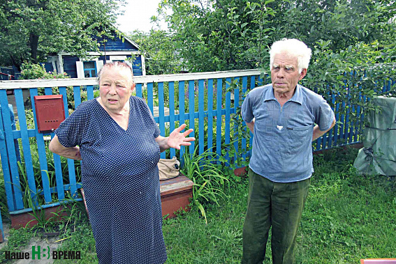 Александра Сергеевна и Иван Дмитриевич ЧИЖОВЫ, старожилы хутора Арпачин, помнят, что еще 20 лет назад реку постоянно чистили, поэтому нерестилища не пересыхали и камышом не зарастали.