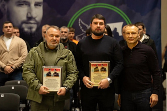 В Ростове провели турнир по грэпплингу памяти командиров легендарной «Спарты»