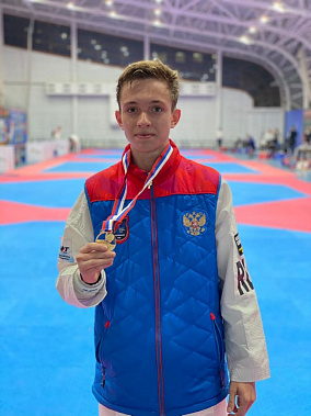Ростовский спортсмен победил в первенстве страны по тхэквондо