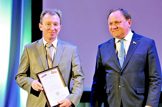 Победителям областного конкурса на звание «Лучший врач года» в 2016 году вручили дипломы