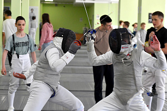 18 05 2024 В Ростове стартовали первенство и чемпионат ЮФО по фехтованию