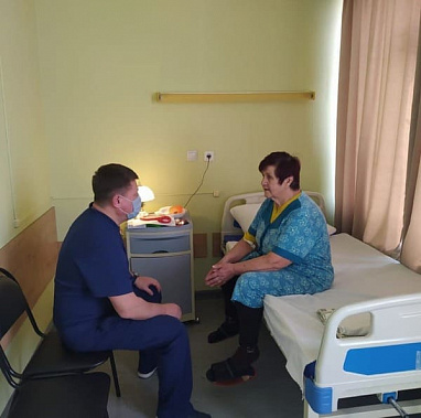 73-летнюю Веру Александровну из Донецка (ДНР) спасли ростовские врачи