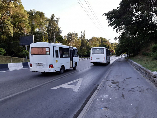 Ростовским таксистам можно ездить по выделенным полосам