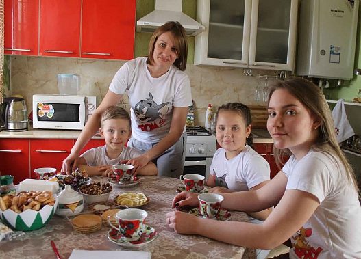 Совместное чаепитие – традиция в семье Натальи ШЕВЧЕНКО.