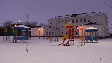 Как школа углегорцев объединила