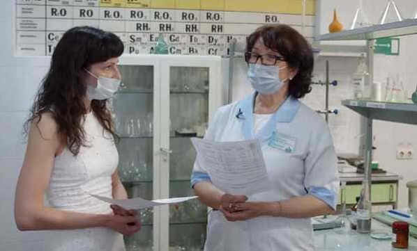 В Ростове блогеры разобрались, почему из крана в квартирах может течь ржавая вода