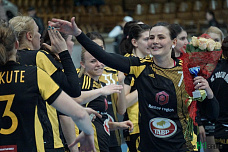 Динамовки дали бой