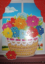 В Тацинском районе школьники организовали для мам выставку своих работ