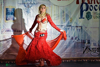 Красе все возрасты покорны