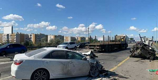Утром между Ростовом и Батайском случилось дорожно-транспортное происшествие, один из участников которого скончался.