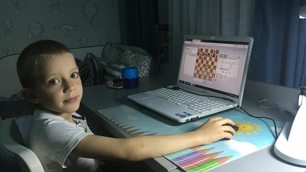 Азовчанин Илья Кило выиграл турнир в областной детской шахматной лиге