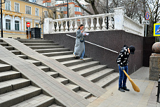 22 03 2025 Жители Ростова-на-Дону вышли на первый в этом году общегородской субботник