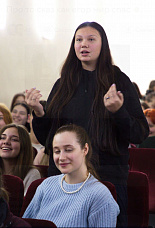 В Ростове показали моноспектакль «Про то сказ, как Егор мир спас»