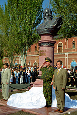 11 07 2025 Выставка известных и нереализованных работ скульптора Скнарина