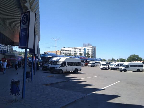 На снимке главный автовокзал Ростова