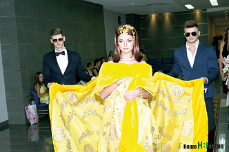 Любая держава держится на женщинах