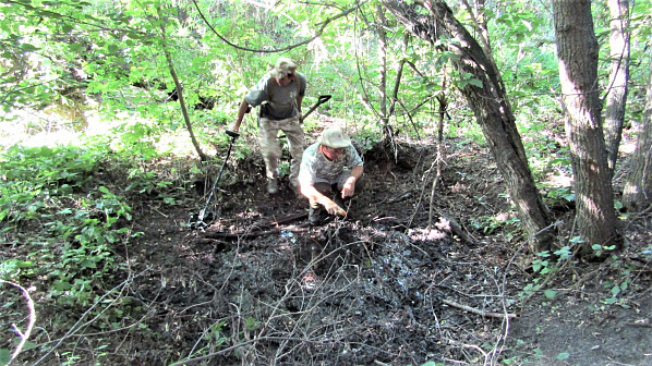 Артефакты, найденные недавно поисковиками в Тацинском районе.