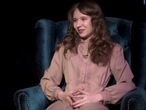 Донская певица Софья Ильенко выступила в популярной телепередаче "Честная песня"