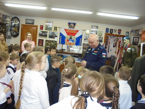 Из предпраздничной почты «Нашего времени»: кадетское братство сообщает…