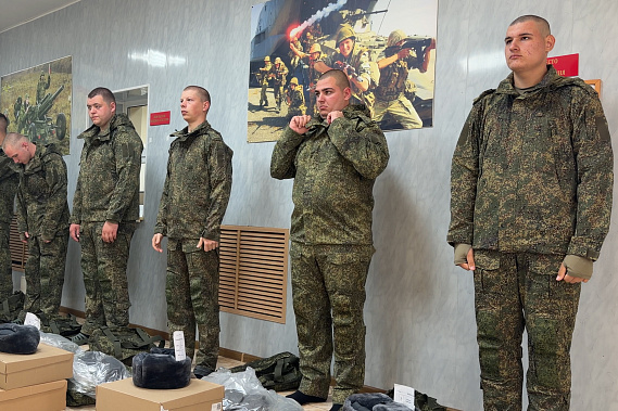 Осенний зов: информацию о порядке призыва и прохождения военной службы можно получить по единому номеру 122