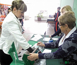 «Тетя, дядя, не ленитесь, на газету подпишитесь!»