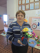 В горнице моей светло...