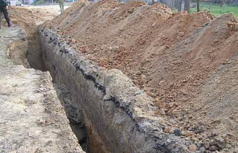 В Ростове рабочего в траншее насмерть засыпало землей