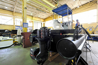 Не тонут, не ржавеют...