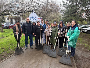  Субботников апрельская пора