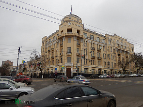 Город и его бронзовые люди. Город-воин