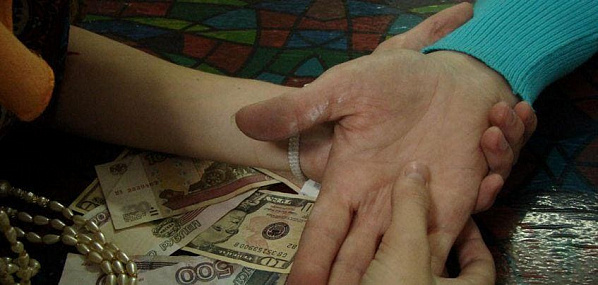 Донских «целительниц» будут судить за мошенничество и дачу взятки