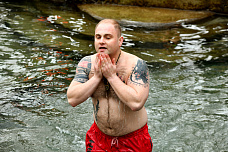 19 01 2025 В донской столице прошли крещенские купания