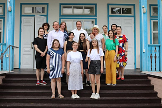 Москвичи по-прежнему едут на Дон за песнями
