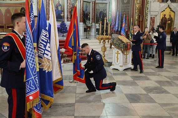 Во время церемонии принятия казачьей присяги. Источник фото: правительство Ростовской области.