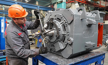  «ТМХ-Электротех» изготовил 4000-й двигатель для тепловозов