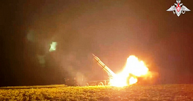 В Ростовской области, над территориями восьми муниципалитетов была отражена комбинированная беспилотно-ракетная атака противника