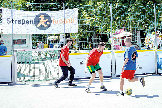 Собрались и сыграли