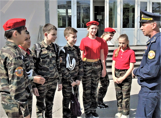 Поздравили ветерана боевых действий ростовчанина Александра Щенникова