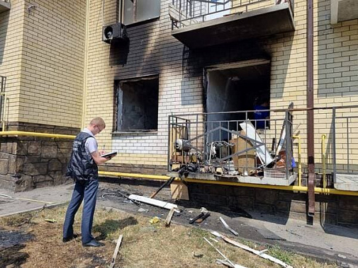 В результате взрыва в Таганроге погиб 58-летний мужчина, его соцработник в больнице