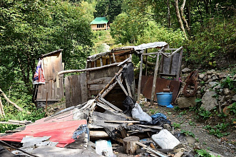 Свалка возле обелиска