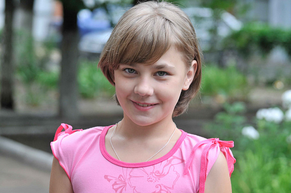 Тане нужна мама