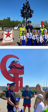 Каменские "светофорчики" побывали у "Дерева светофоров"