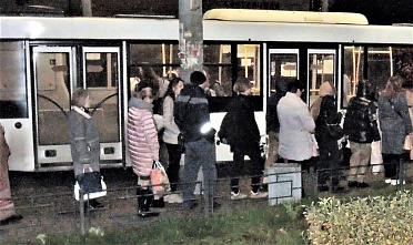 Прокуратура потребовала привести в порядок остановки общественного транспорта в Ростове-на-Дону