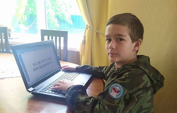 Серафим КАШУБА работает над проектом «Если я стану президентом России».